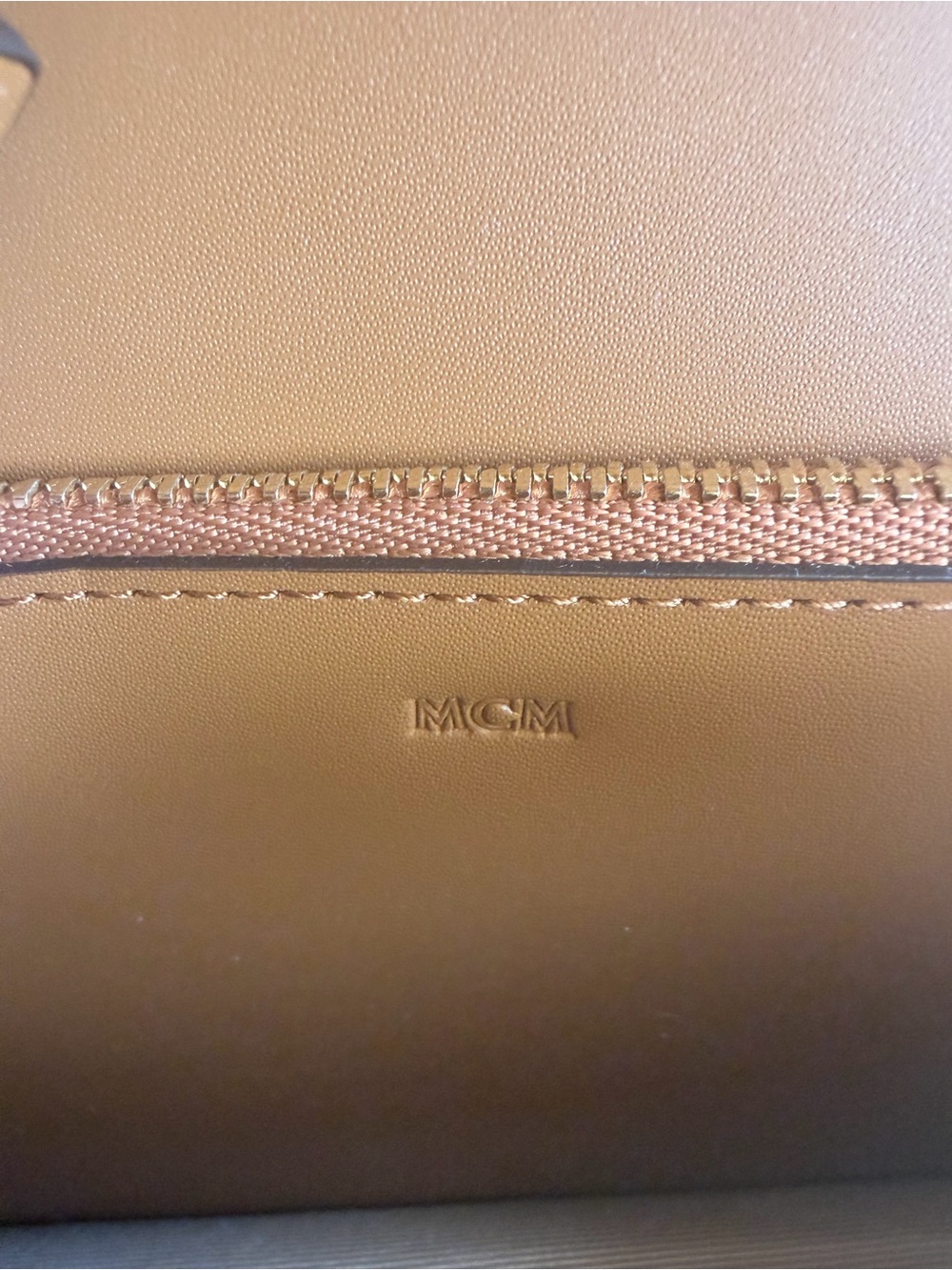 ✨ NWT SOLD OUT MCM Aren Crossbody Wallet | Cognac Visetos | Full Presentation - Picture 5 of 16